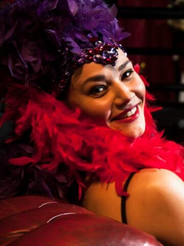 Burlesque Feather Cap
