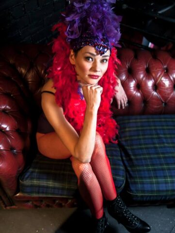 Burlesque Feather Cap