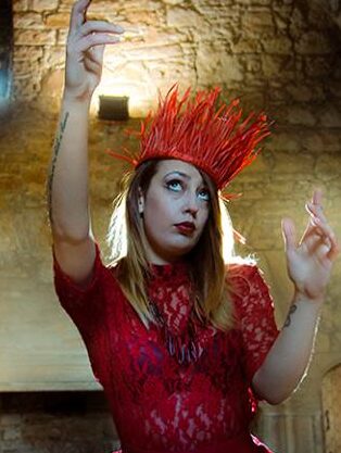 Red Feather Crown
